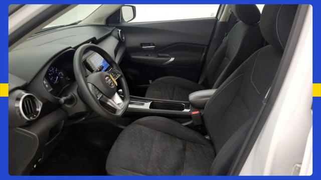 2021 Nissan Kicks SV Xtronic CVT