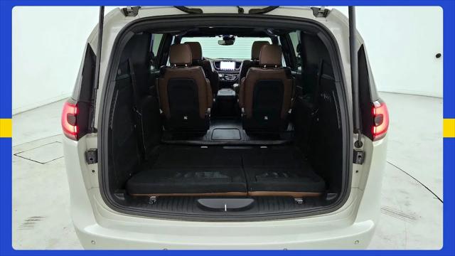 2021 Chrysler Pacifica Limited AWD