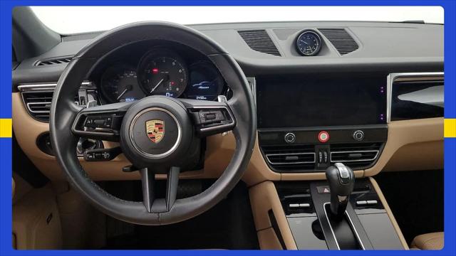 2023 Porsche Macan Macan