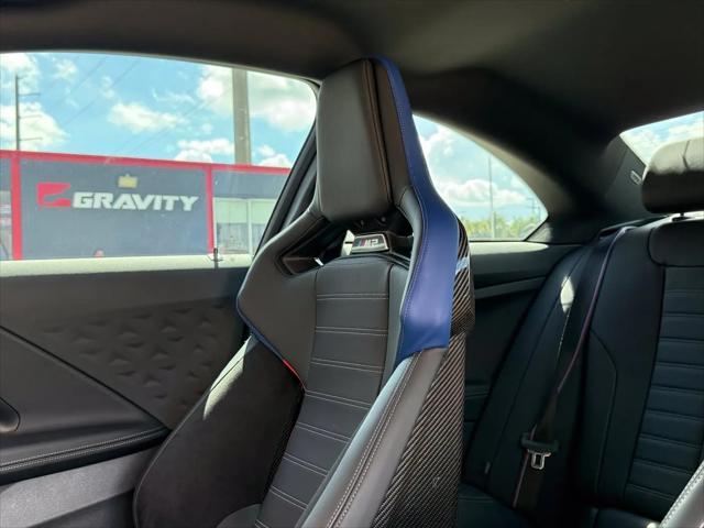 2023 BMW M2 Standard