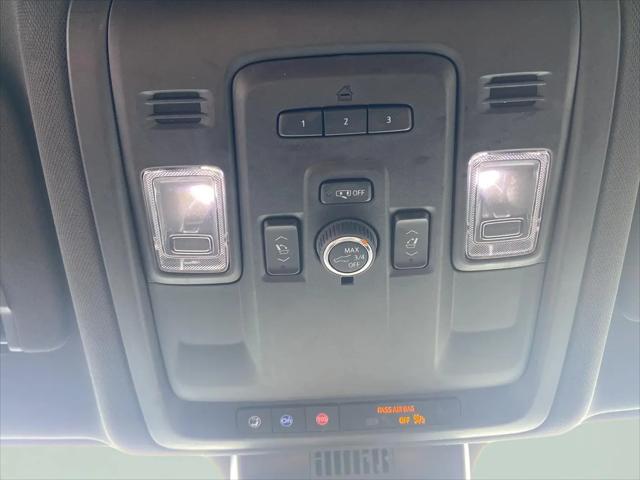 2024 GMC Yukon 4WD SLT