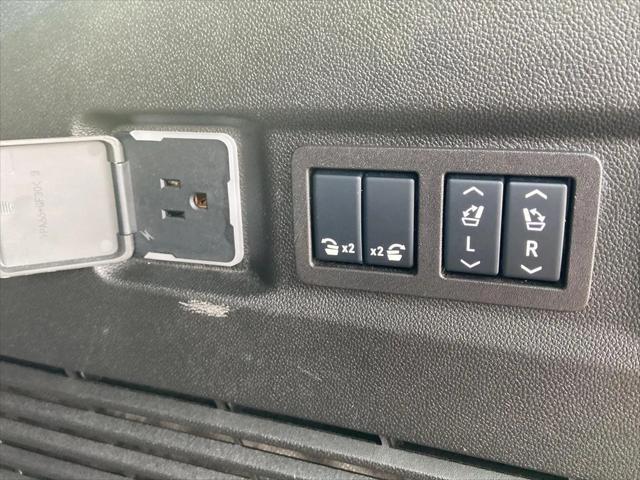 2024 GMC Yukon 4WD SLT