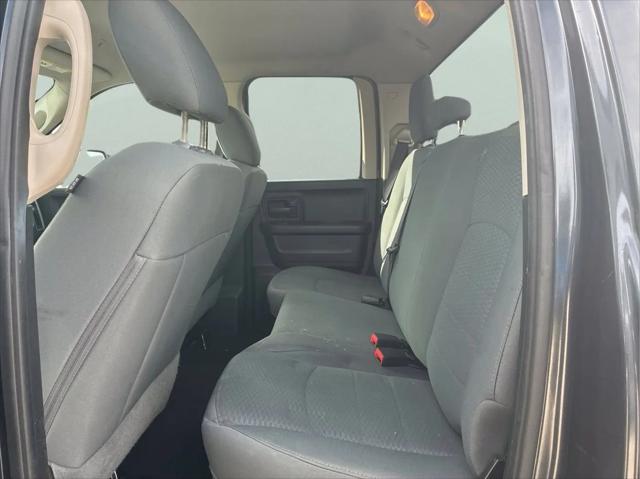 2017 Ram 1500 Express Quad Cab 4x4 64 Box