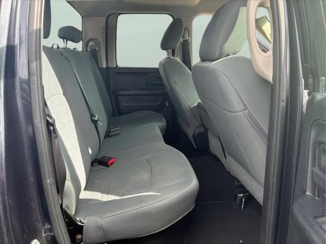 2017 Ram 1500 Express Quad Cab 4x4 64 Box