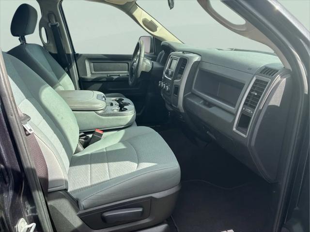 2017 Ram 1500 Express Quad Cab 4x4 64 Box