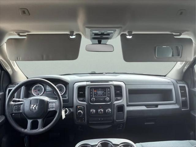 2017 Ram 1500 Express Quad Cab 4x4 64 Box