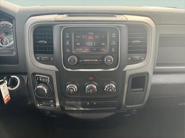 2017 Ram 1500 Express Quad Cab 4x4 64 Box