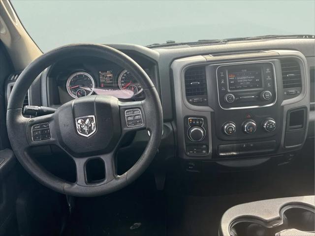2017 Ram 1500 Express Quad Cab 4x4 64 Box
