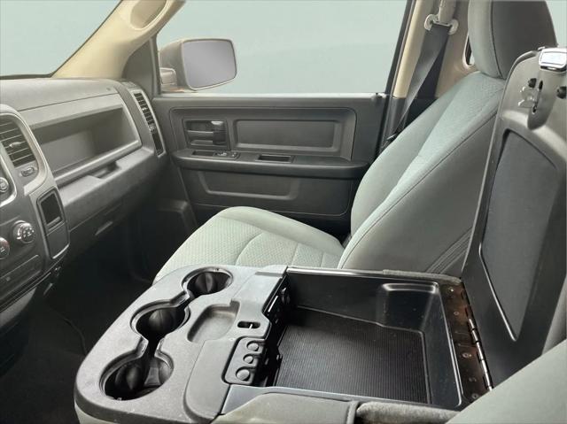 2017 Ram 1500 Express Quad Cab 4x4 64 Box