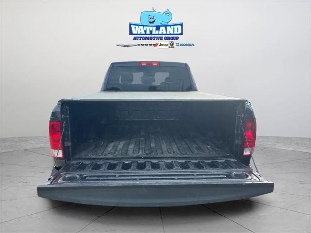 2017 Ram 1500 Express Quad Cab 4x4 64 Box