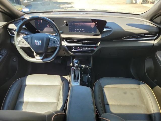 2024 Buick NV Avenir FWD