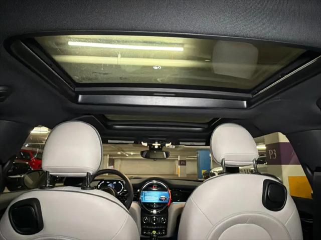 2023 MINI SE Hardtop Cooper