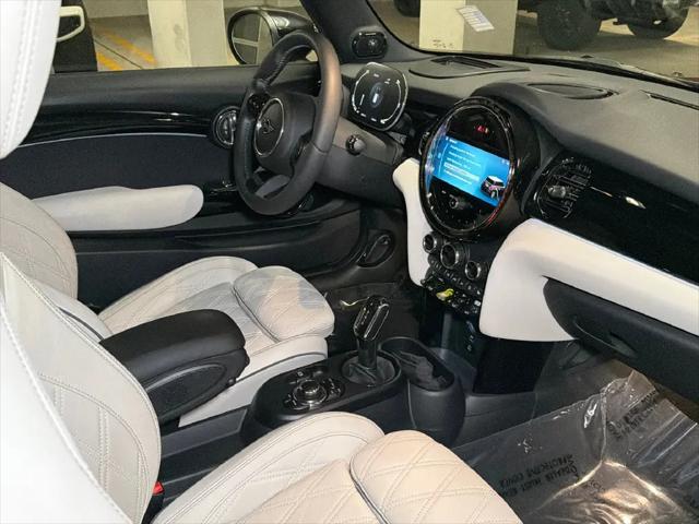 2023 MINI SE Hardtop Cooper