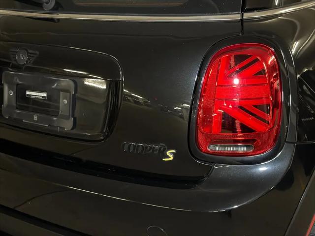 2023 MINI SE Hardtop Cooper