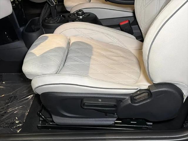 2023 MINI SE Hardtop Cooper