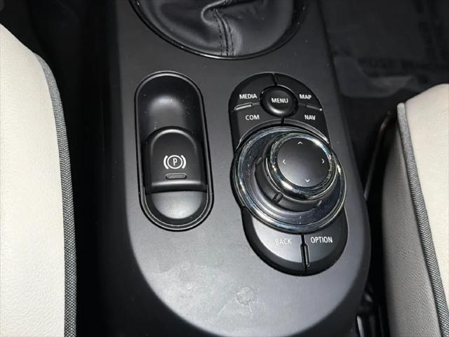 2023 MINI SE Hardtop Cooper