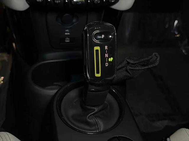 2023 MINI SE Hardtop Cooper