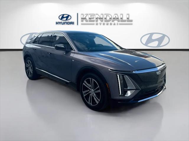 2024 Cadillac iQ Luxury w/1SC for sale in Miami, FL