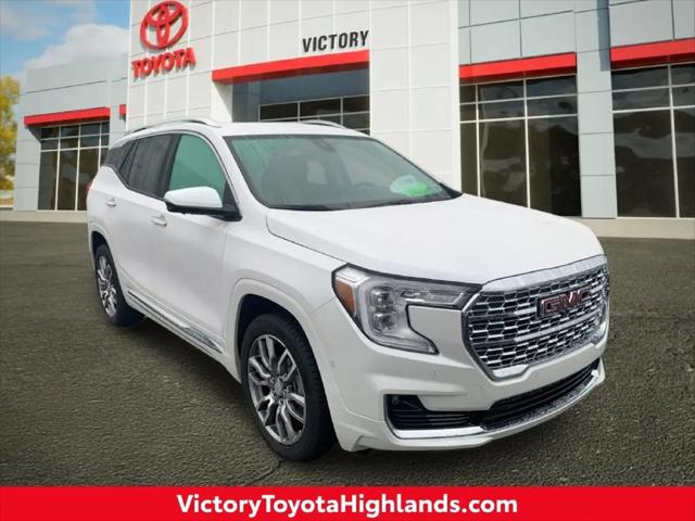 2023 GMC Terrain AWD Denali for sale in Triadelphia, WV