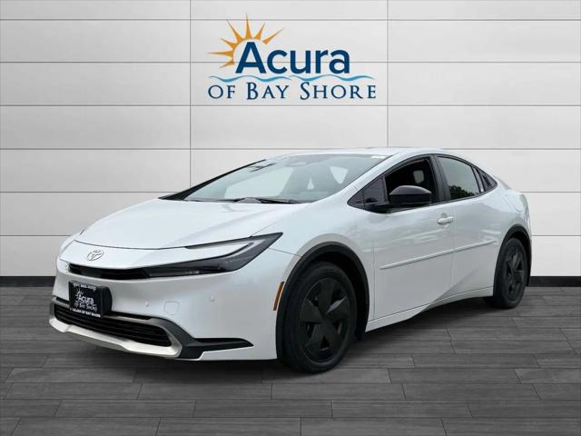 2025 Toyota Prius Plug-In SE for sale in Bay Shore, NY