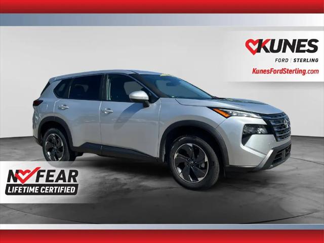 2024 Nissan Rogue SV FWD for sale in Sterling, IL