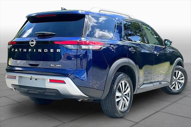 2025 Nissan Pathfinder SL 4WD