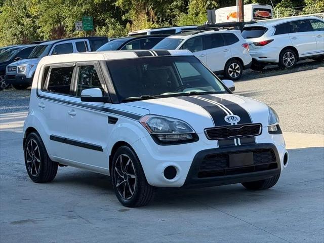 2013 Kia Soul +