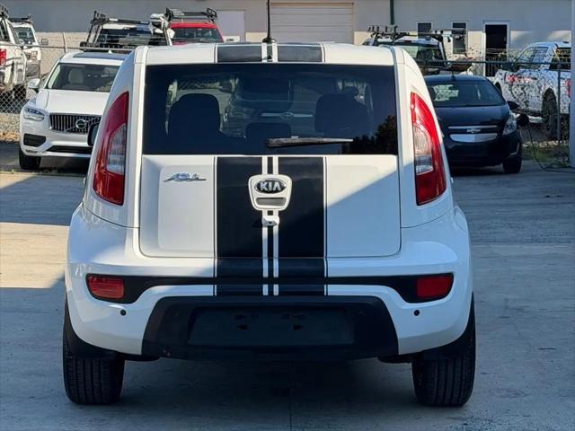 2013 Kia Soul +