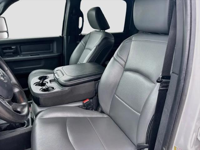 2023 Ram 2500 Tradesman Crew Cab 4x4 8 Box