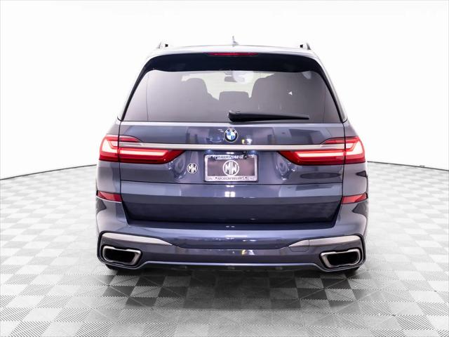 2021 BMW X7 M50i