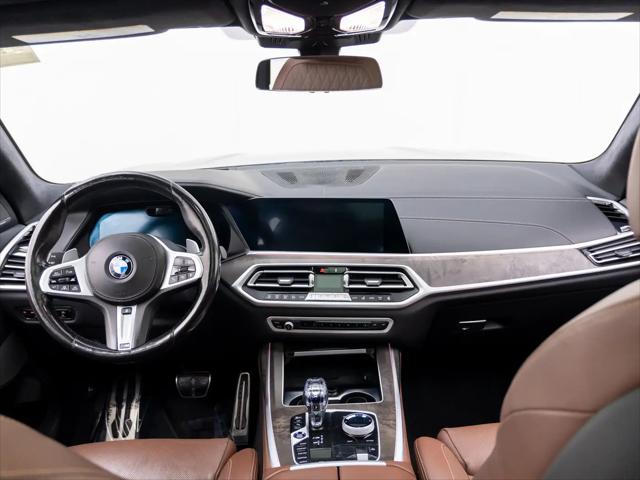 2021 BMW X7 M50i