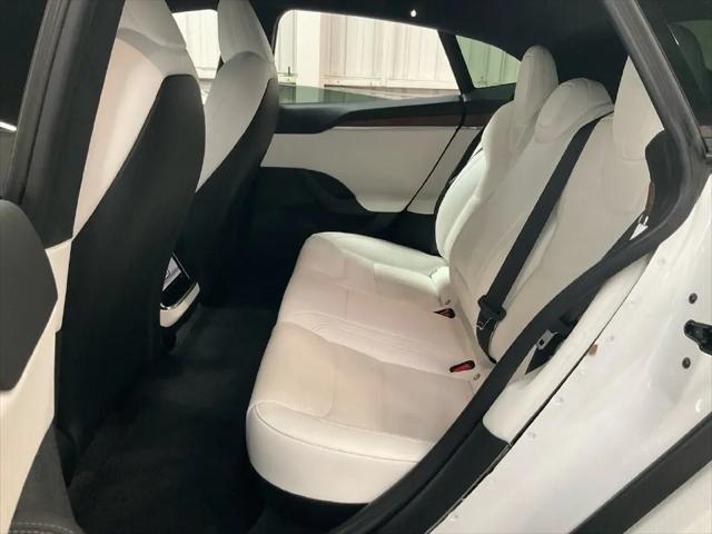 2022 Tesla Model S Dual Motor All-Wheel Drive
