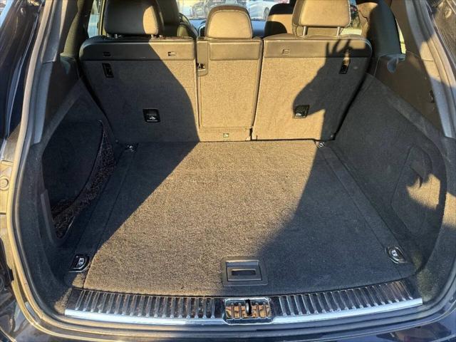 2018 Porsche Cayenne Platinum Edition