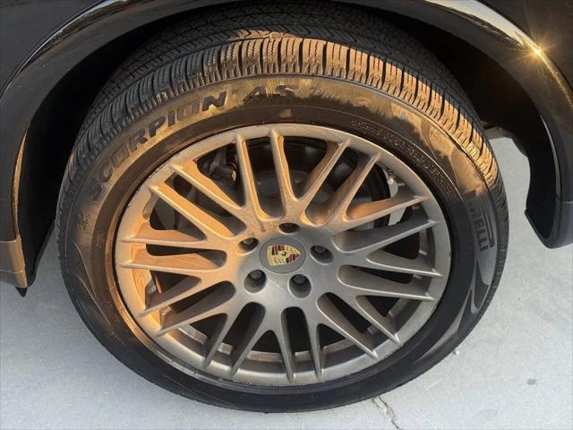 2018 Porsche Cayenne Platinum Edition