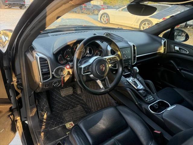 2018 Porsche Cayenne Platinum Edition