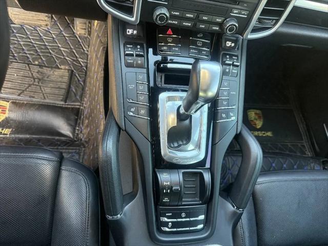 2018 Porsche Cayenne Platinum Edition
