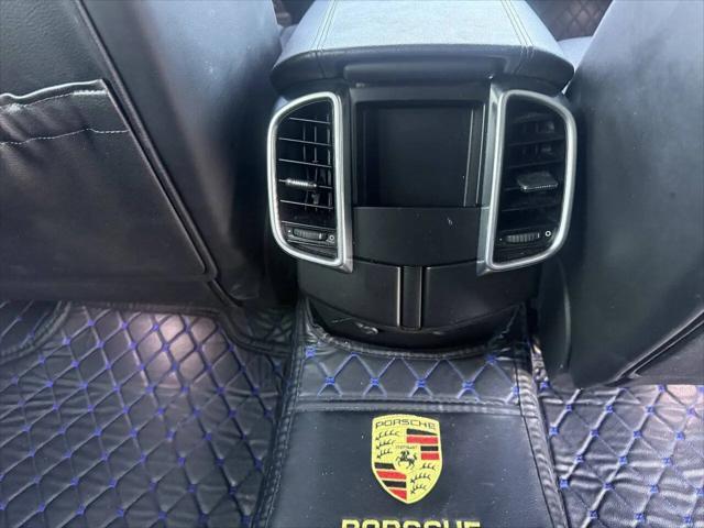 2018 Porsche Cayenne Platinum Edition