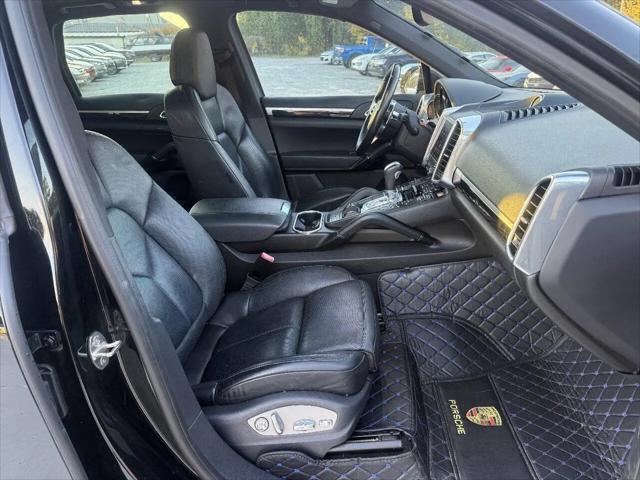 2018 Porsche Cayenne Platinum Edition