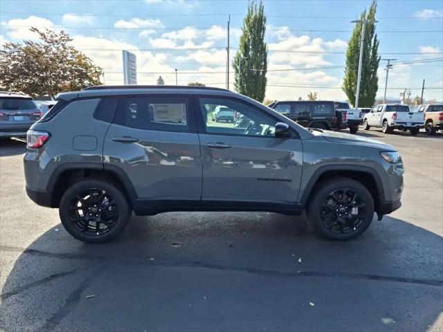 2026 Jeep Compass Latitude Altitude