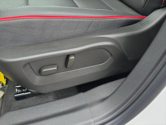 2023 Buick Envision Essence FWD
