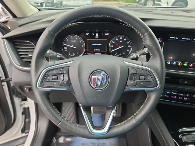 2023 Buick Envision Essence FWD