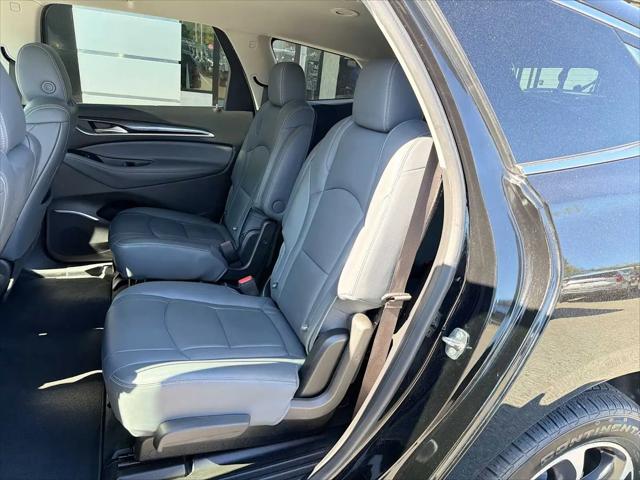 2021 Buick Enclave AWD Essence