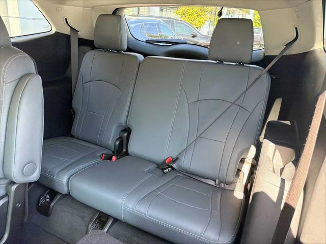 2021 Buick Enclave AWD Essence
