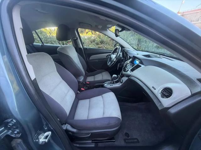 2012 Chevrolet Cruze LS