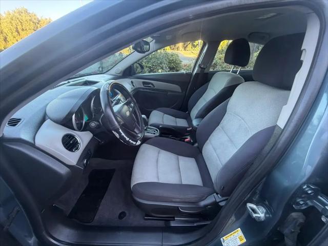 2012 Chevrolet Cruze LS