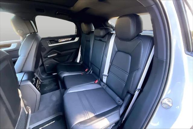 2024 Porsche Cayenne S
