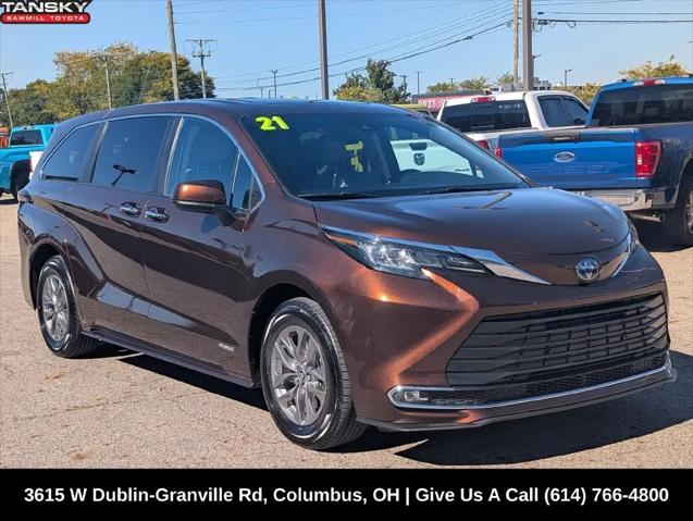 2021 Toyota Sienna XLE for sale near Dublin, OH
