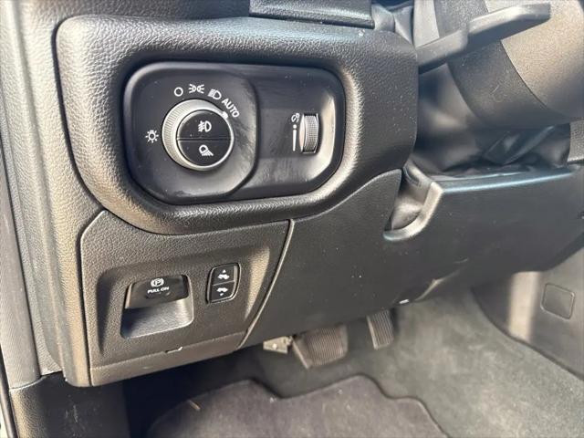 2022 Ram 1500 Big Horn Crew Cab 4x4 57 Box