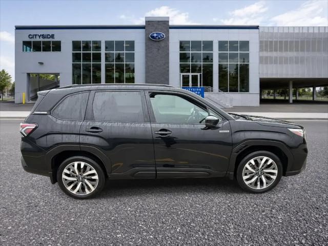 2025 Subaru Forester Touring Hybrid