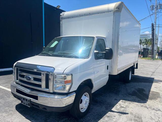 2019 Ford E-350 Cutaway Base for sale in Miami, FL